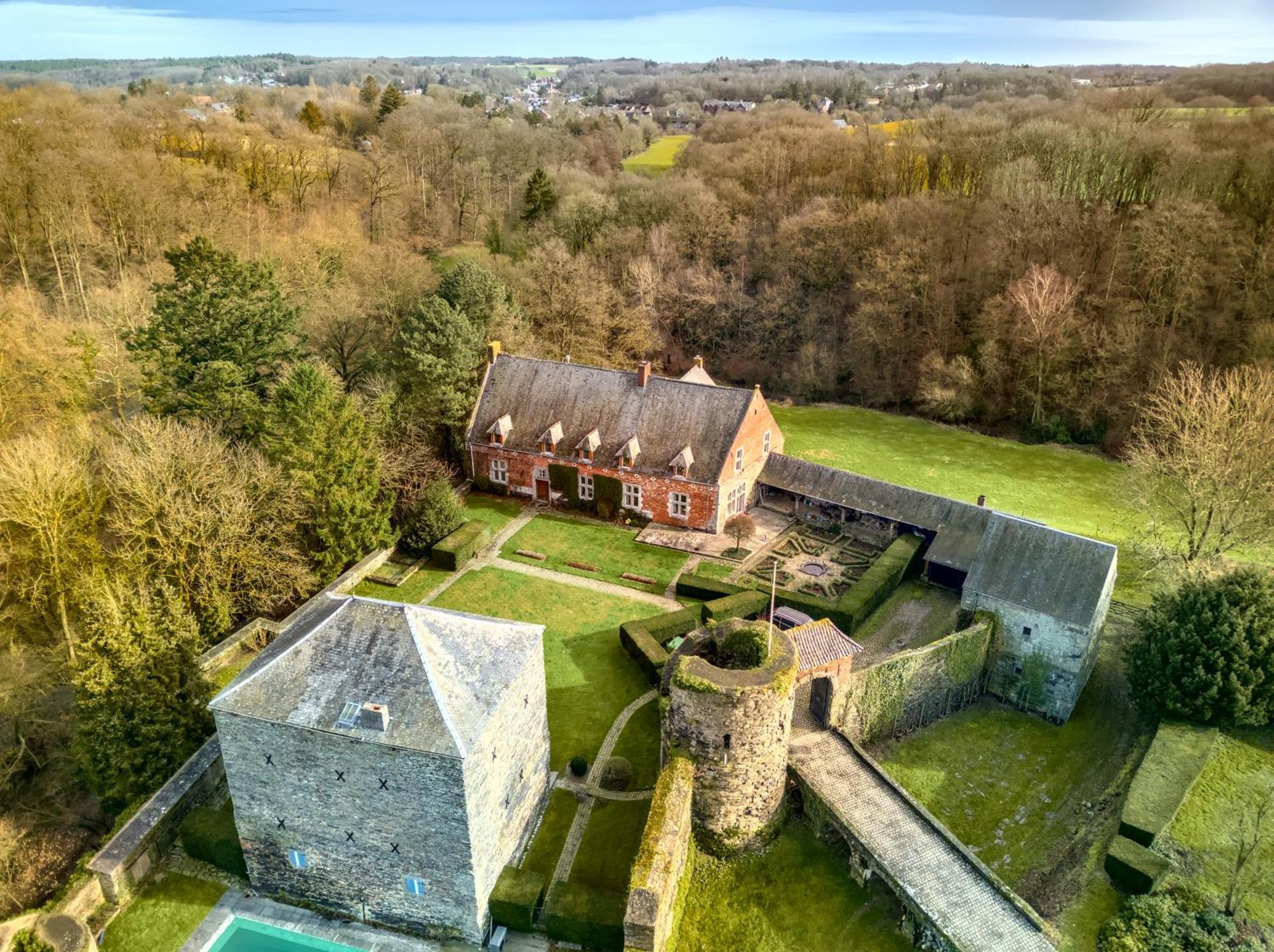 Les Cabanes Champetres - Le Domaine Des Trois Tilleuls Villers-la-Ville Exterior photo